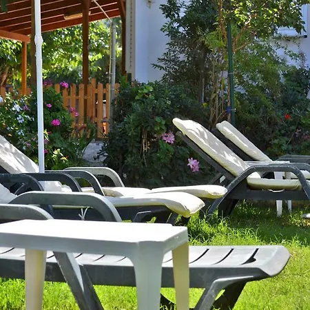 Lemonia Aparthotel