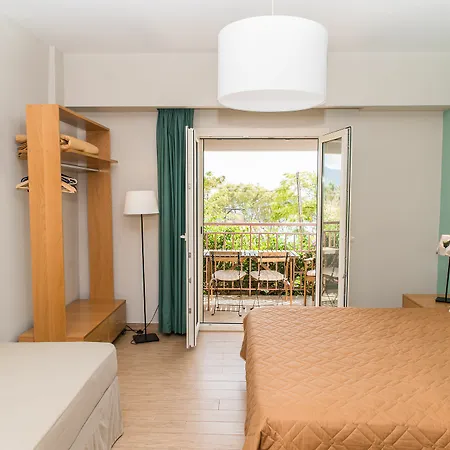Lemonia Aparthotel