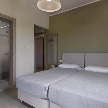 Lemonia Aparthotel 4*