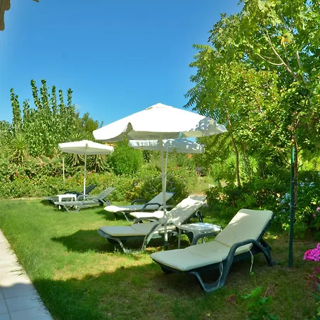 Aparthotel Lemonia 4*