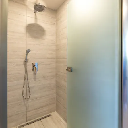 Lemonia Aparthotel 3*