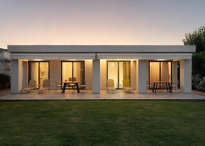 Lemonia Aparthotel 4*