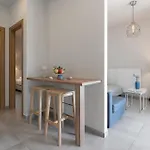 Ξενοδοχείο με διαμερίσματα Lemonia 3*