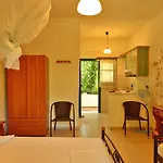 Ξενοδοχείο με διαμερίσματα Lemonia Agios Sostis (Zakynthos)
