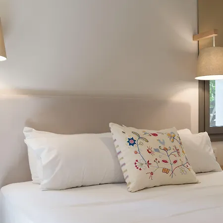 Lemonia Apartmanhotel